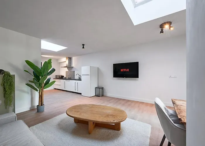 The Vault - - By T&s * Eindhoven